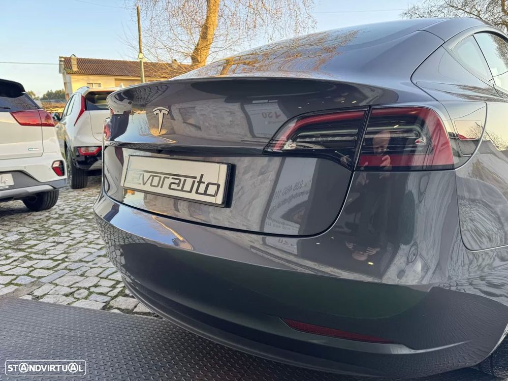 Tesla Model 3 Tração Traseira - 25