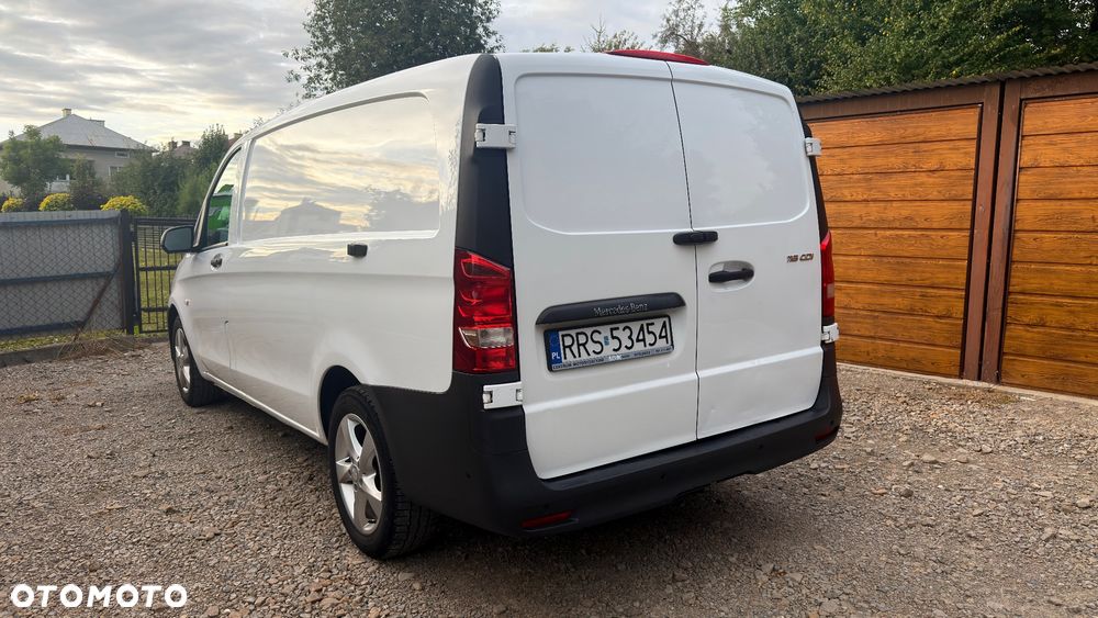 Mercedes-Benz Vito - 18