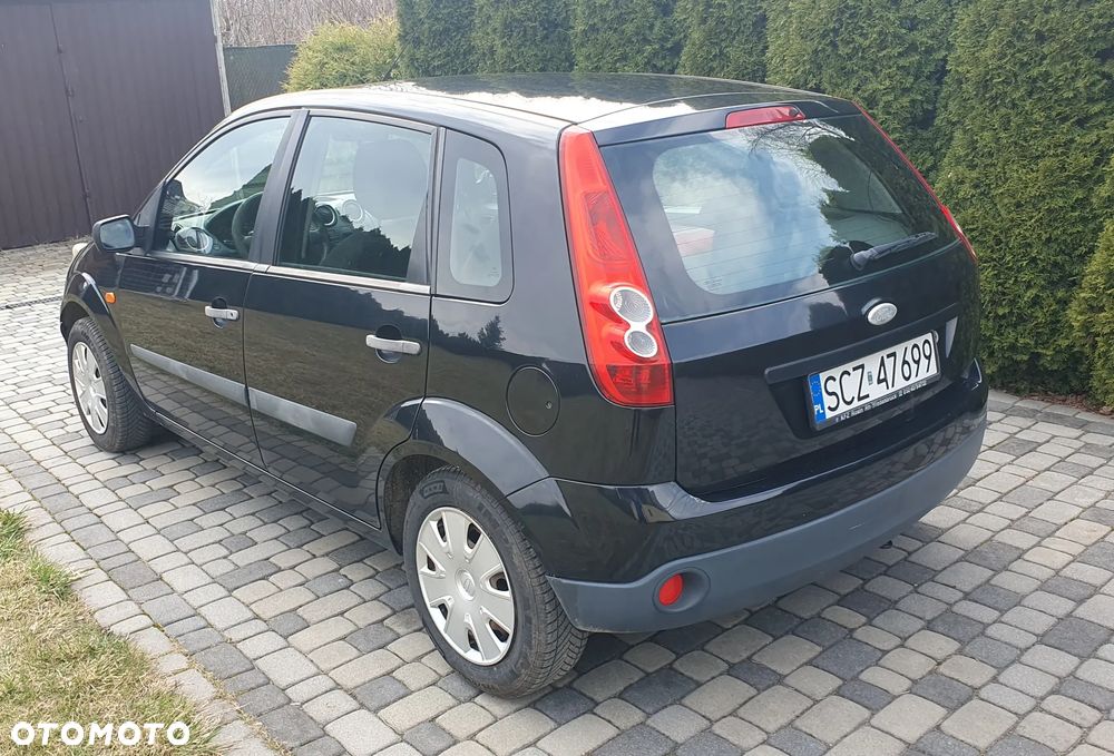 Ford Fiesta - 3
