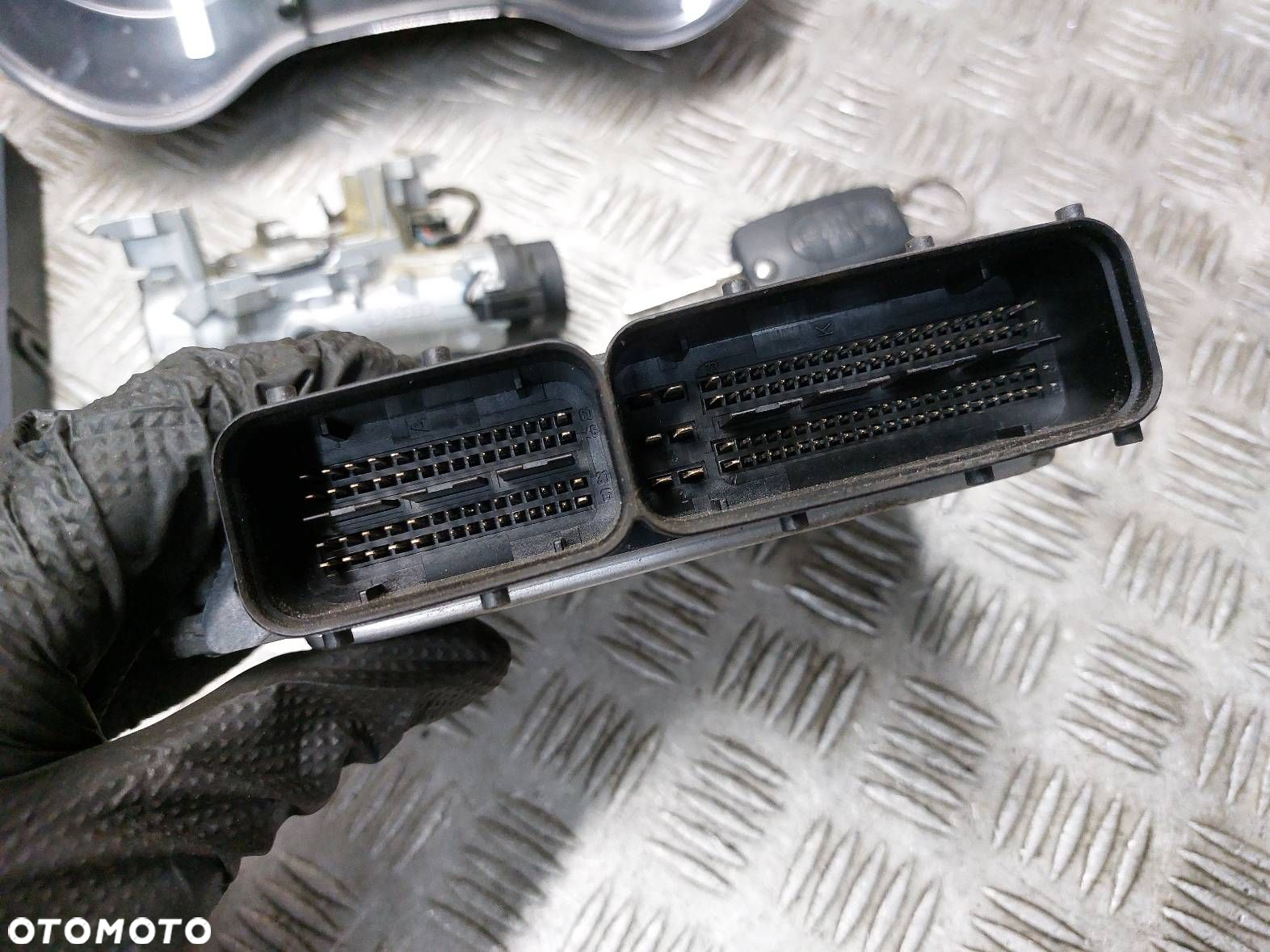 ZESTAW STARTOWY AUDI A3 8P 1.6 FSI 03C906056AP 1K0905851B 8P0920930J - 3