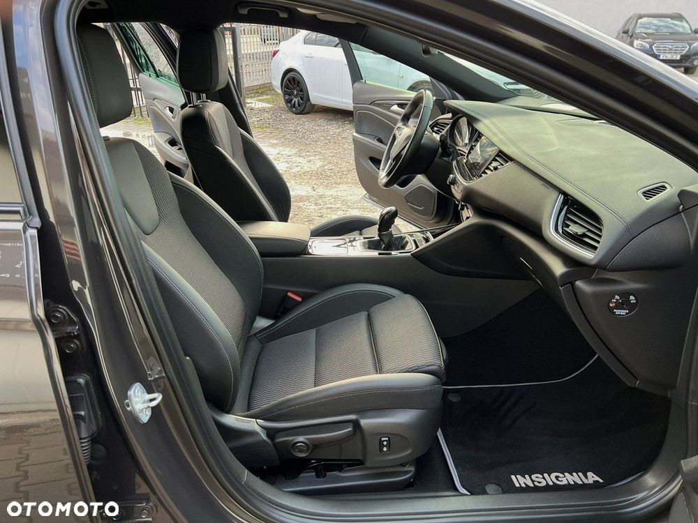 Opel Insignia 2.0 CDTI Business Elegance S&S - 25