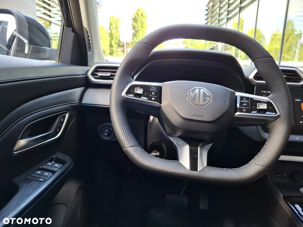 MG ZS 1.5 HEV+ Exclusive - 20