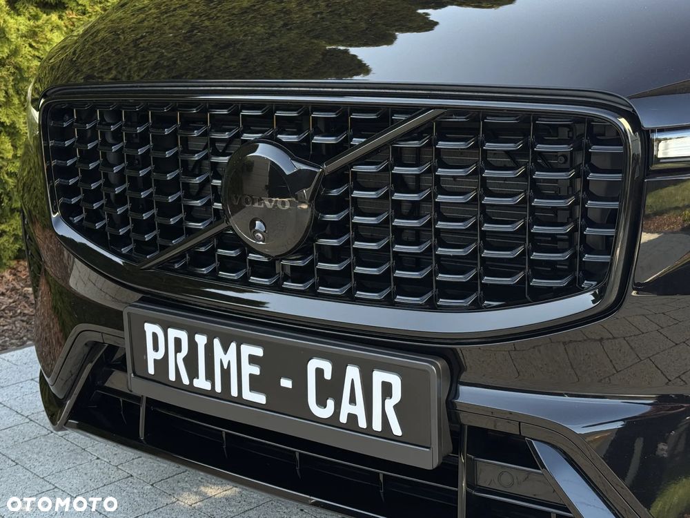 Volvo XC 60 B4 D AWD Plus Dark - 3