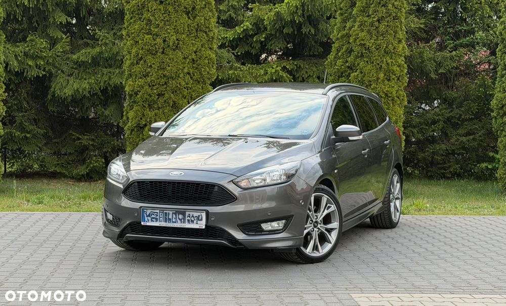 Ford Focus - 8