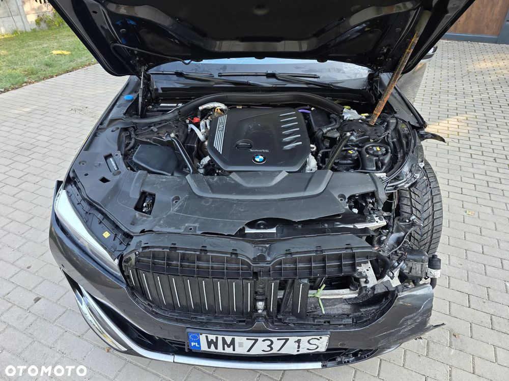BMW Seria 7 ver-730d-xdrive - 8