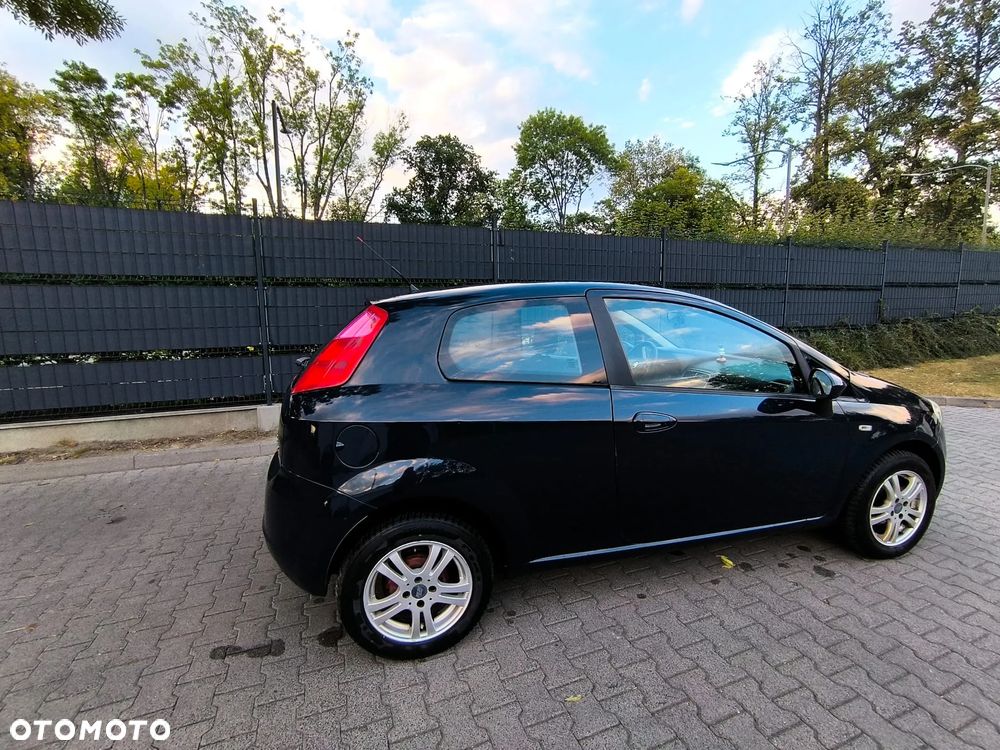 Fiat Grande Punto 1.4 8V - 5