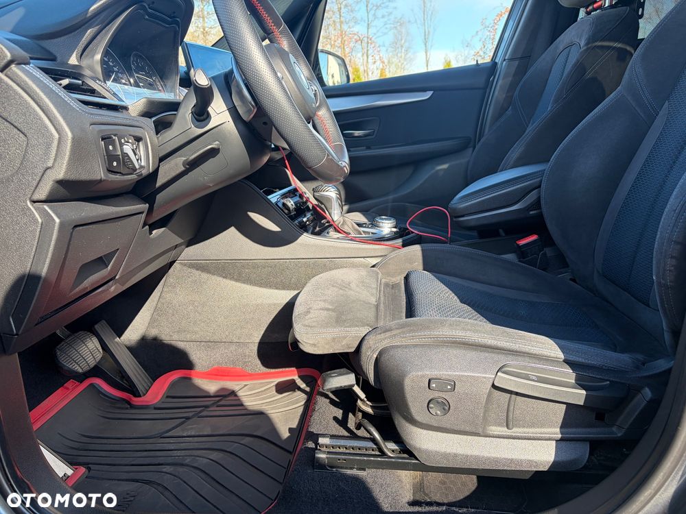 BMW Seria 2 220i GT M Sport sport - 12