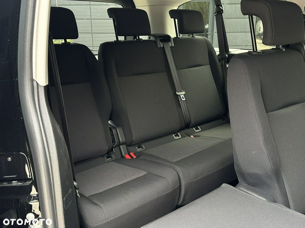 Peugeot Traveller - 20