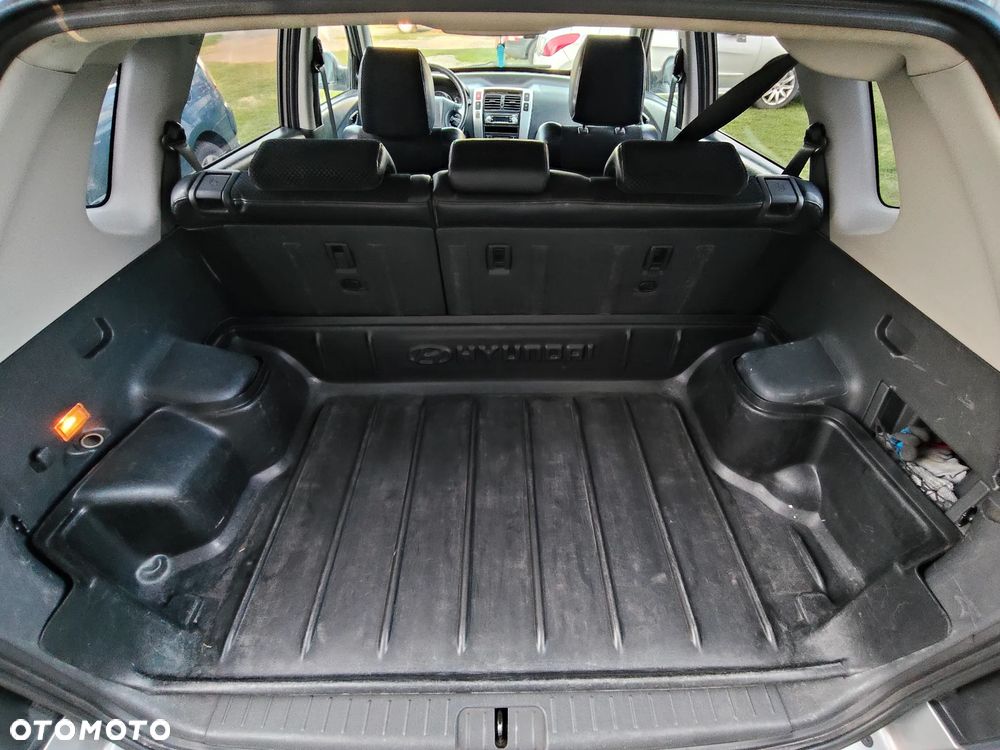 Hyundai Tucson 2.0 CRDi 4WD GLS - 12