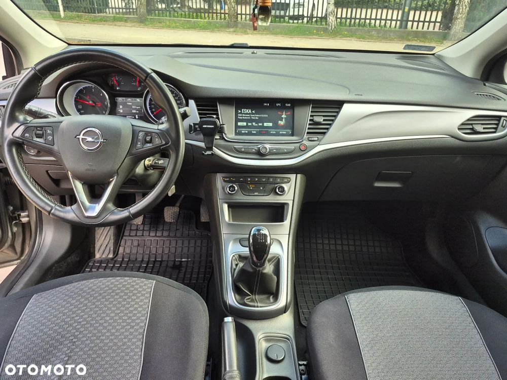 Opel Astra 1.6 CDTI Dynamic - 6