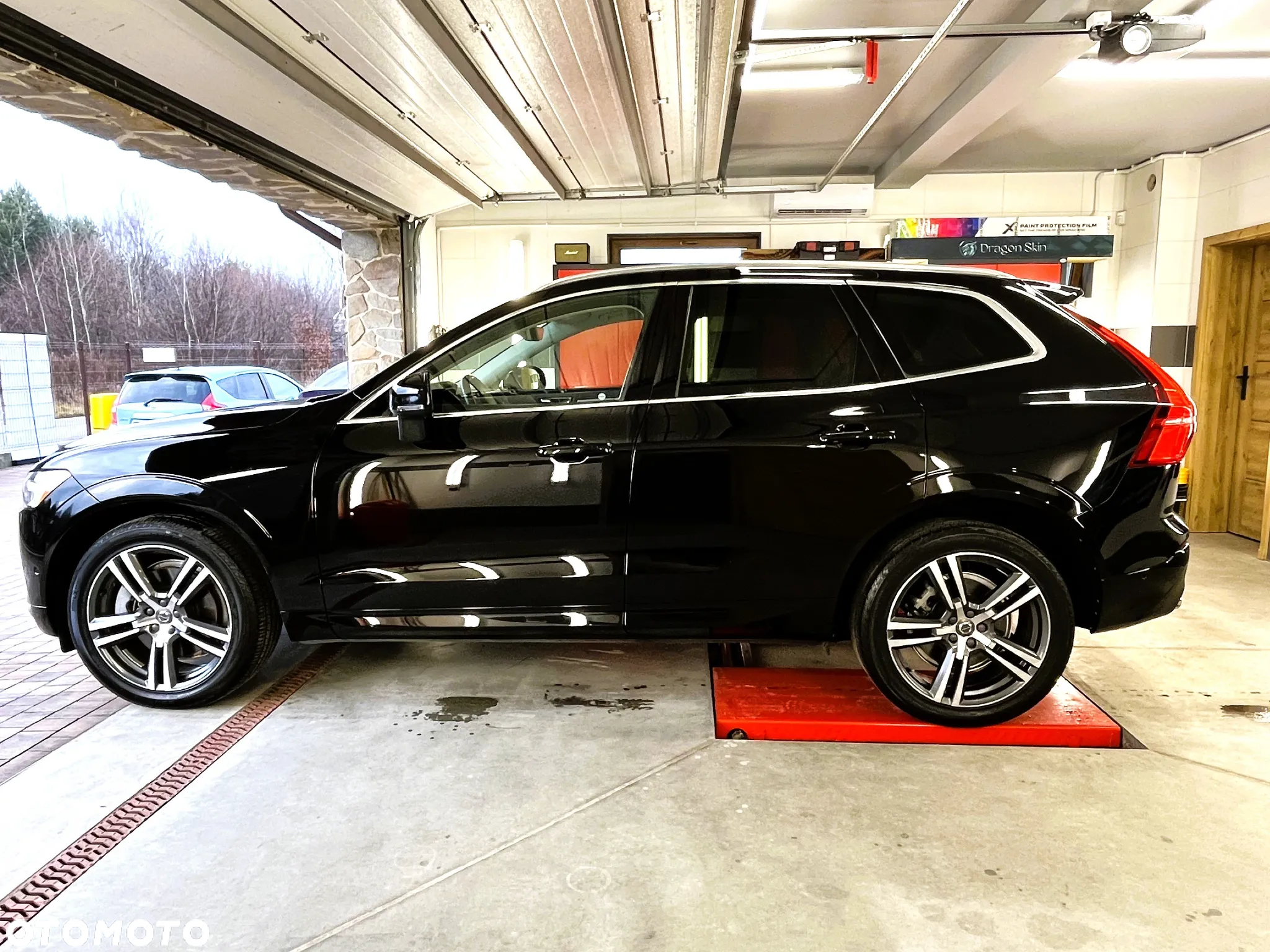 Volvo XC 60 T6 AWD Momentum - 6