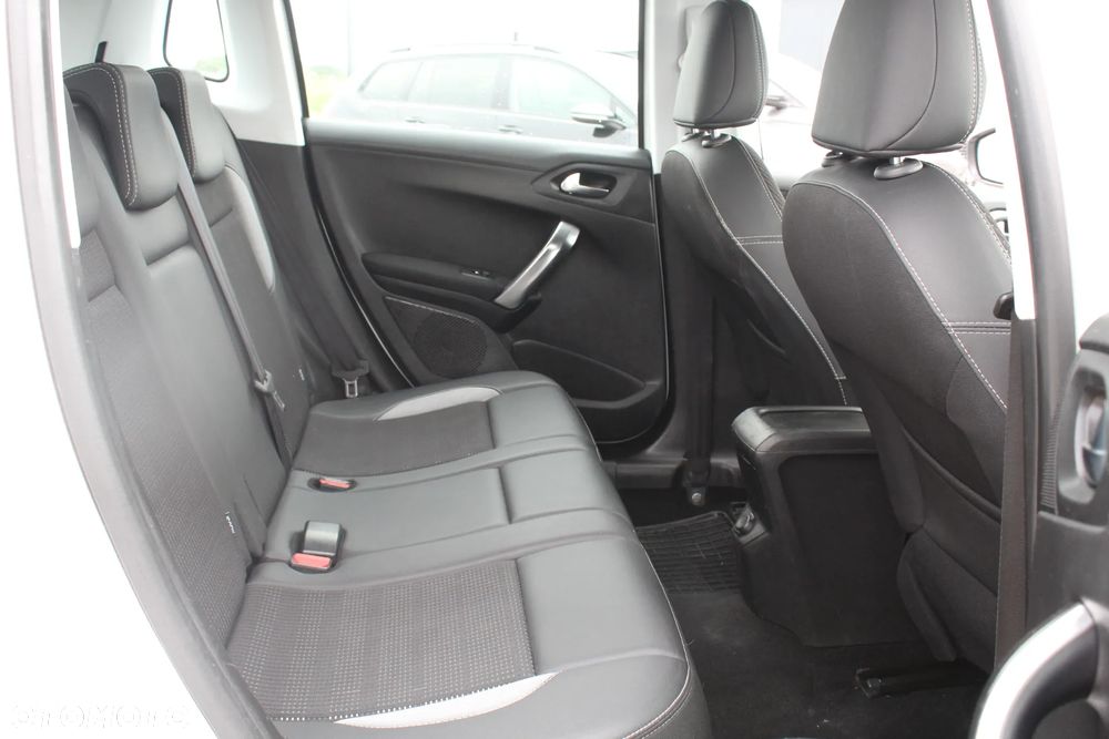 Peugeot 2008 PureTech 110 Stop&Start Allure - 20