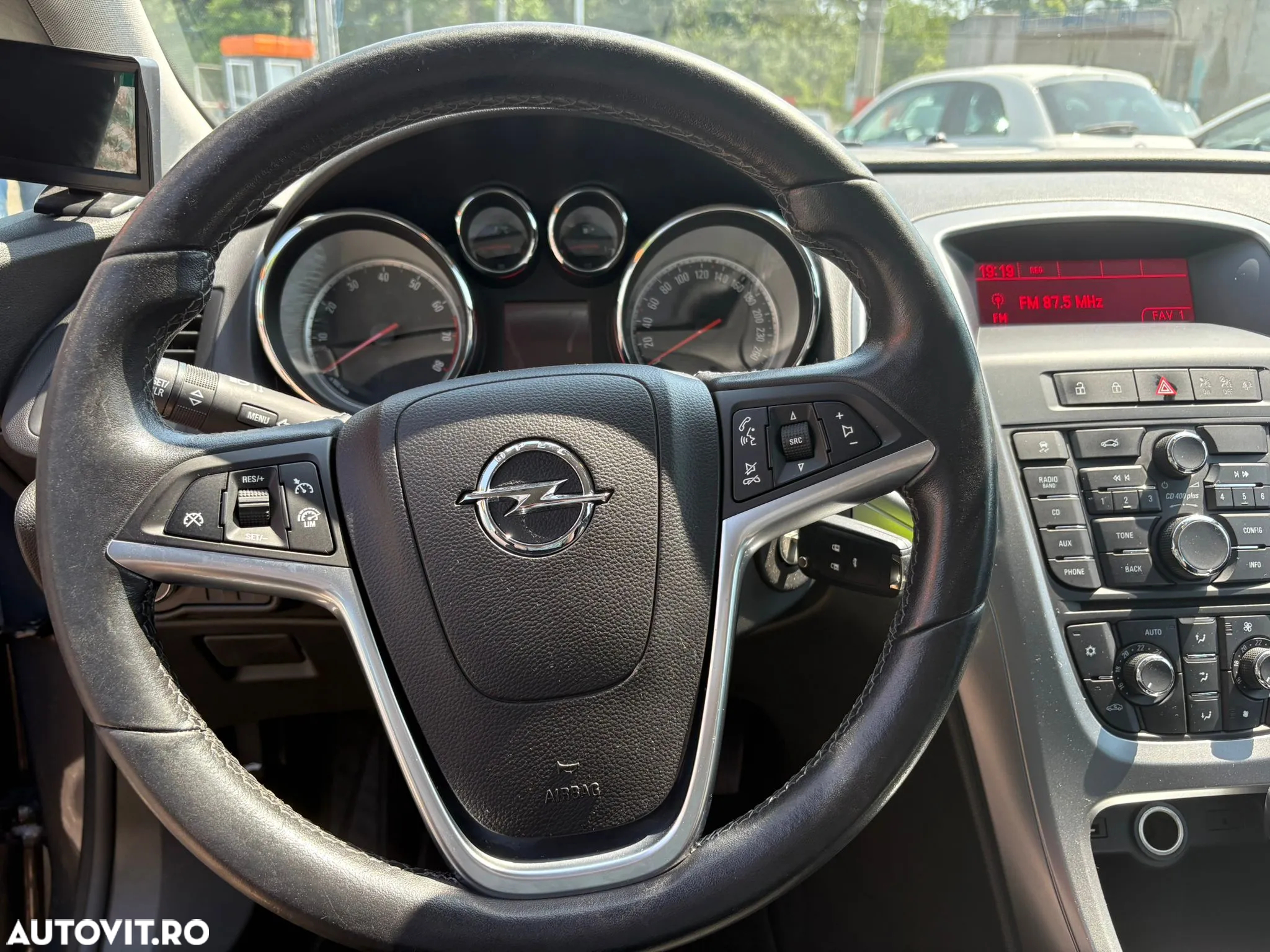 Opel Astra 1.6 TWINPORT ECOTEC Aut. Essentia - 8