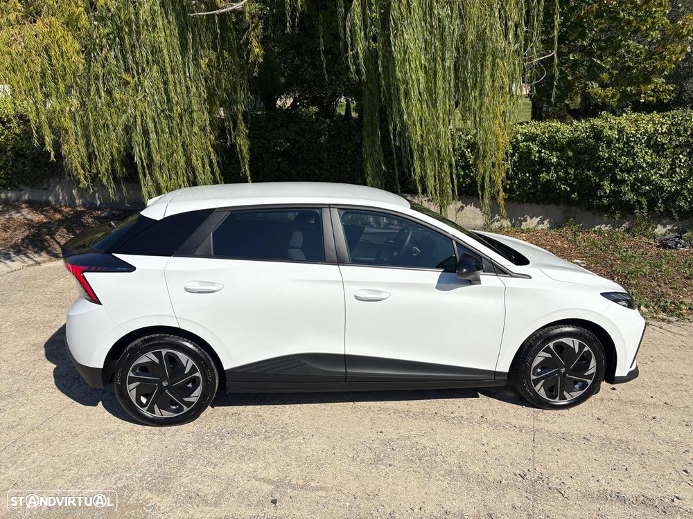 MG MG4 4 Standard - 25