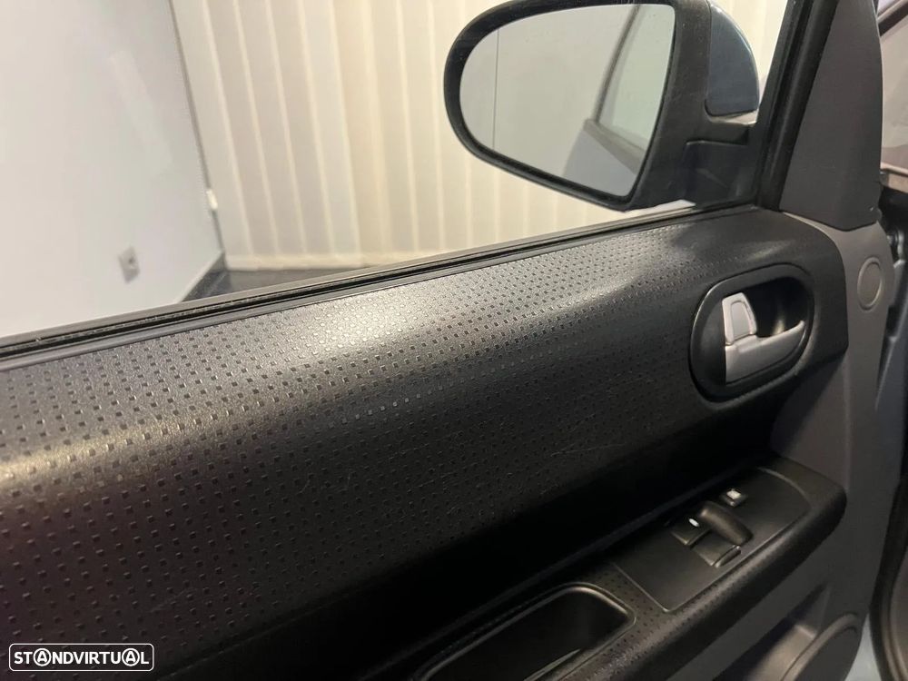 Mitsubishi Colt 1.1 Invite JLL - 14