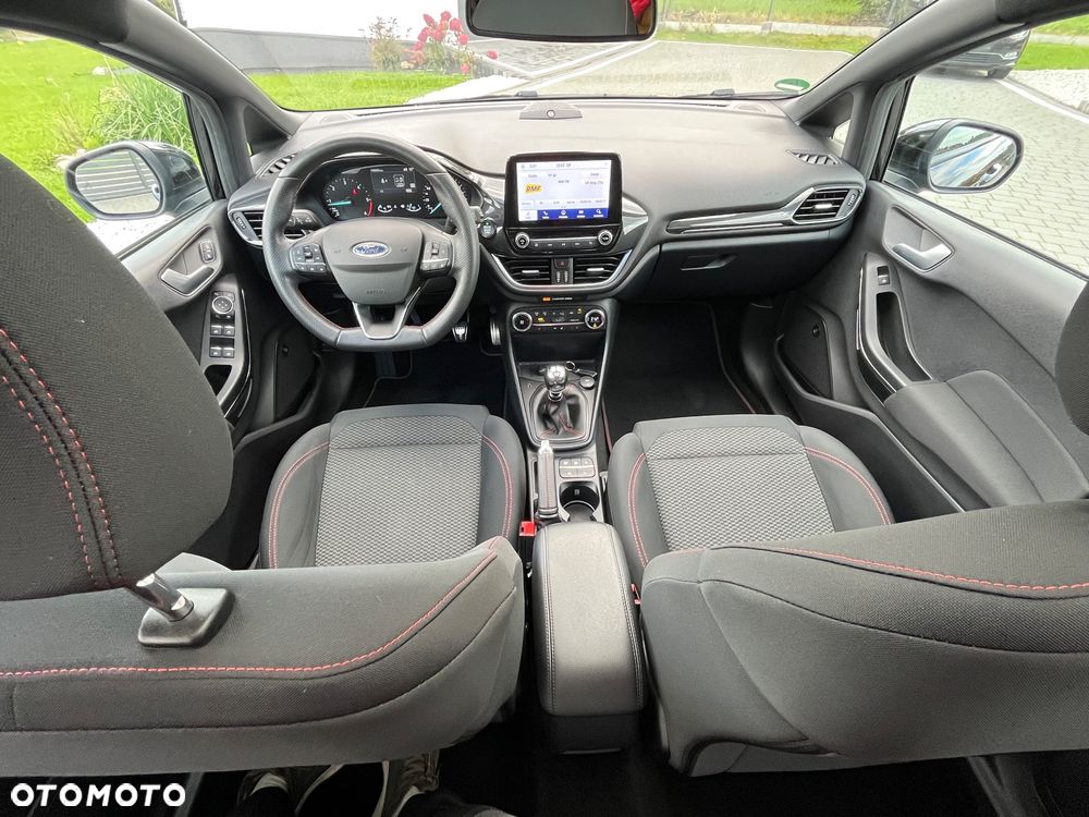 Ford Fiesta 1.5 TDCi S&S ST-LINE X - 22