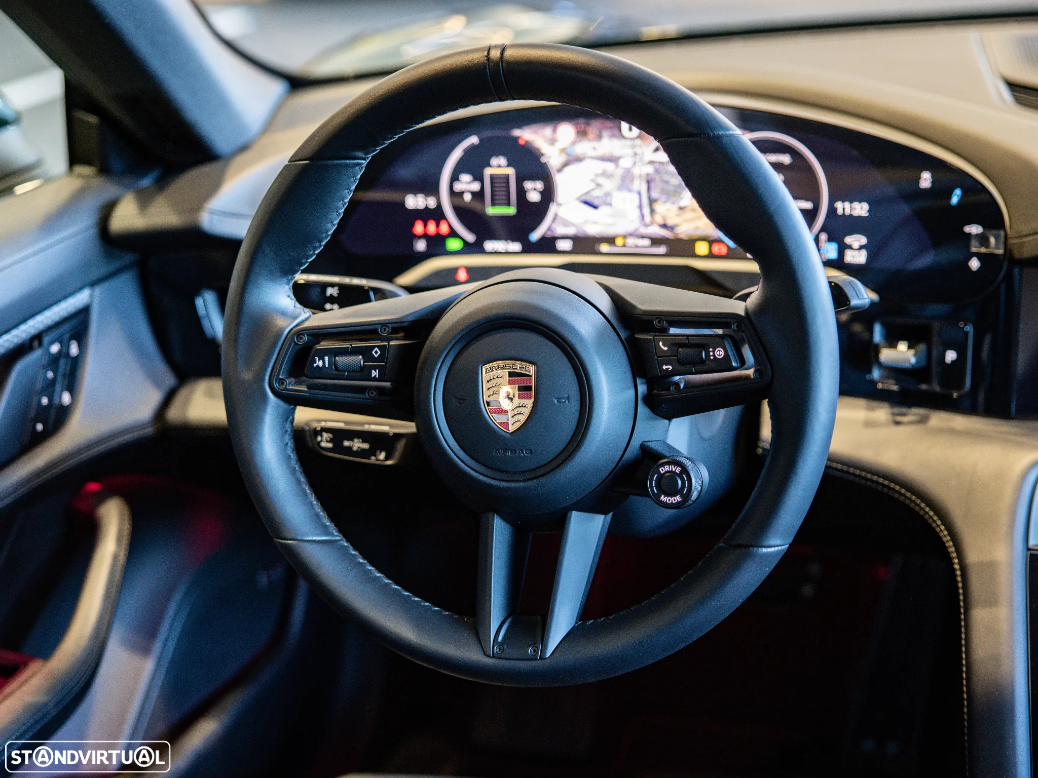 Porsche Taycan 4S - 17