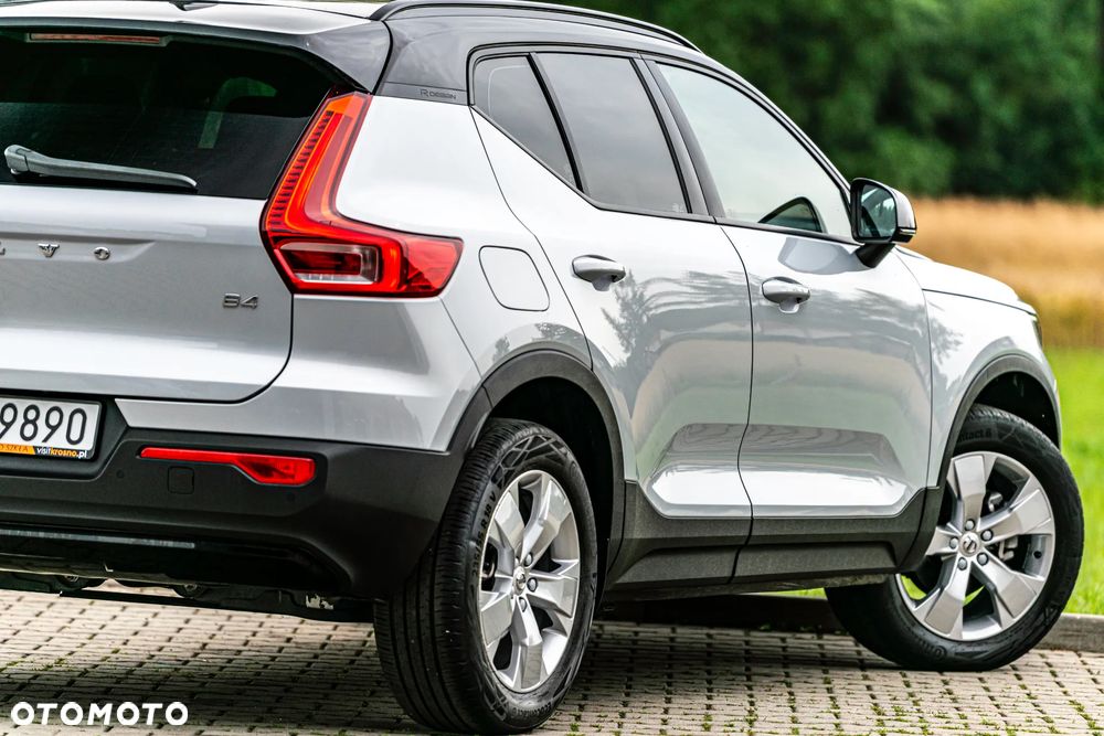 Volvo XC 40 - 18