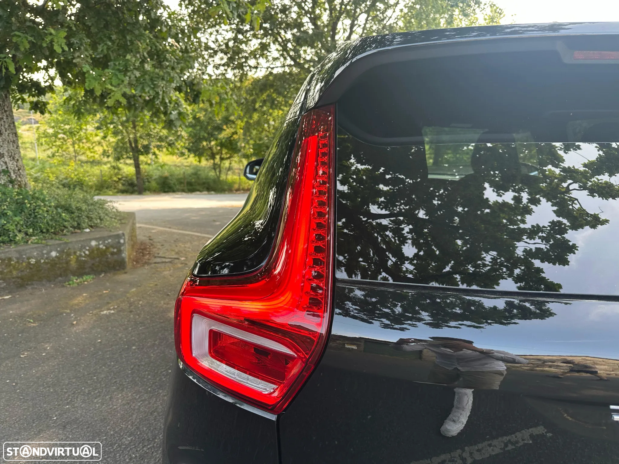 Volvo XC 40 1.5 T4 PHEV Plus Dark - 15