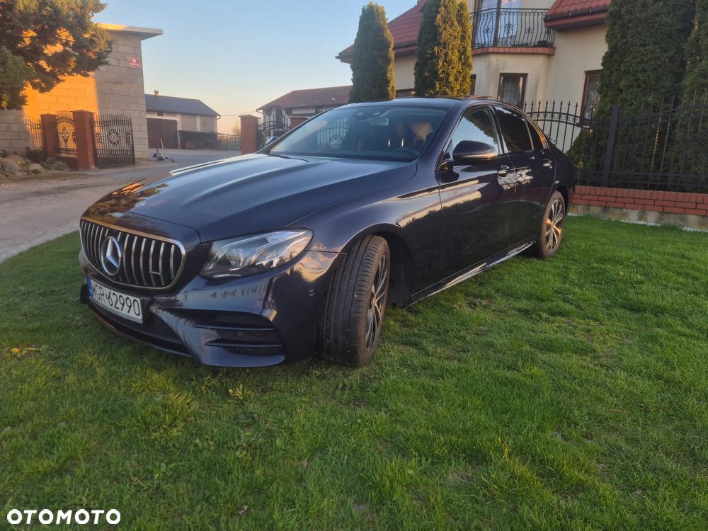 Mercedes-Benz Klasa E 220 d Business Edition 9G-TRONIC - 14