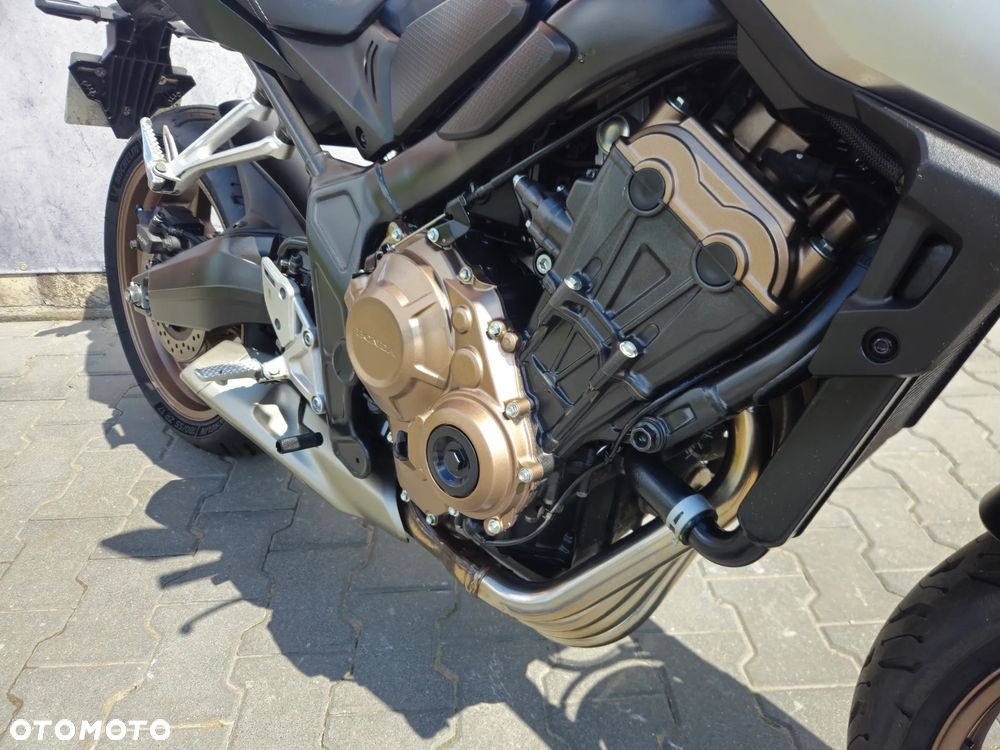 Honda CB - 29