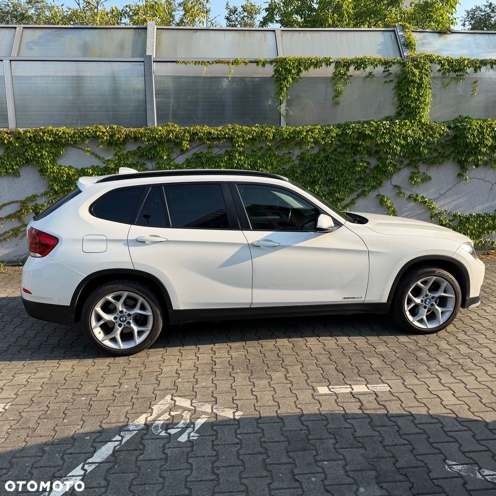 BMW X1 xDrive28i - 4