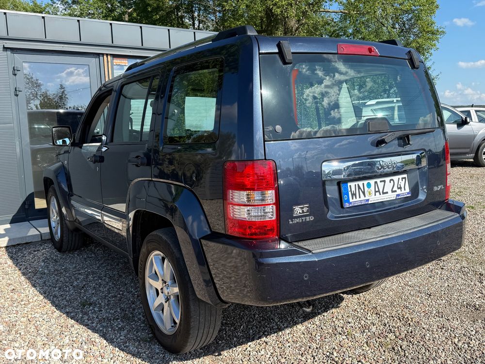 Jeep Cherokee 3.7 Limited - 13
