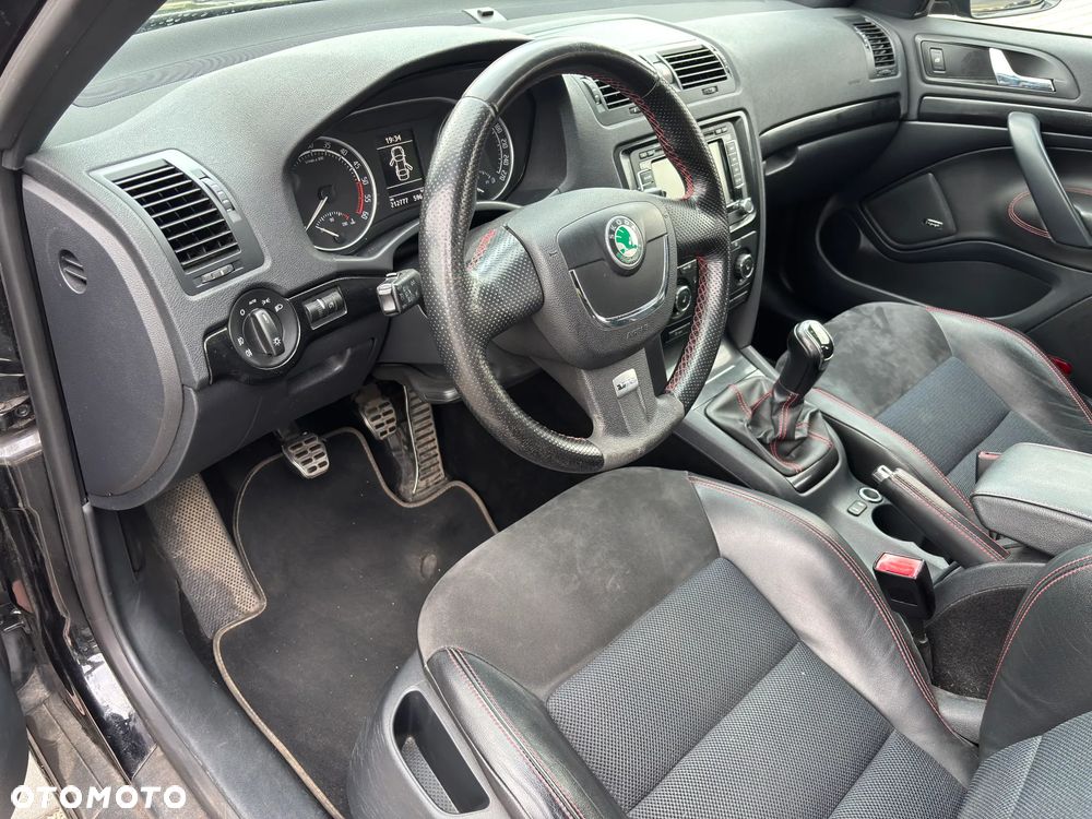 Skoda Octavia - 10