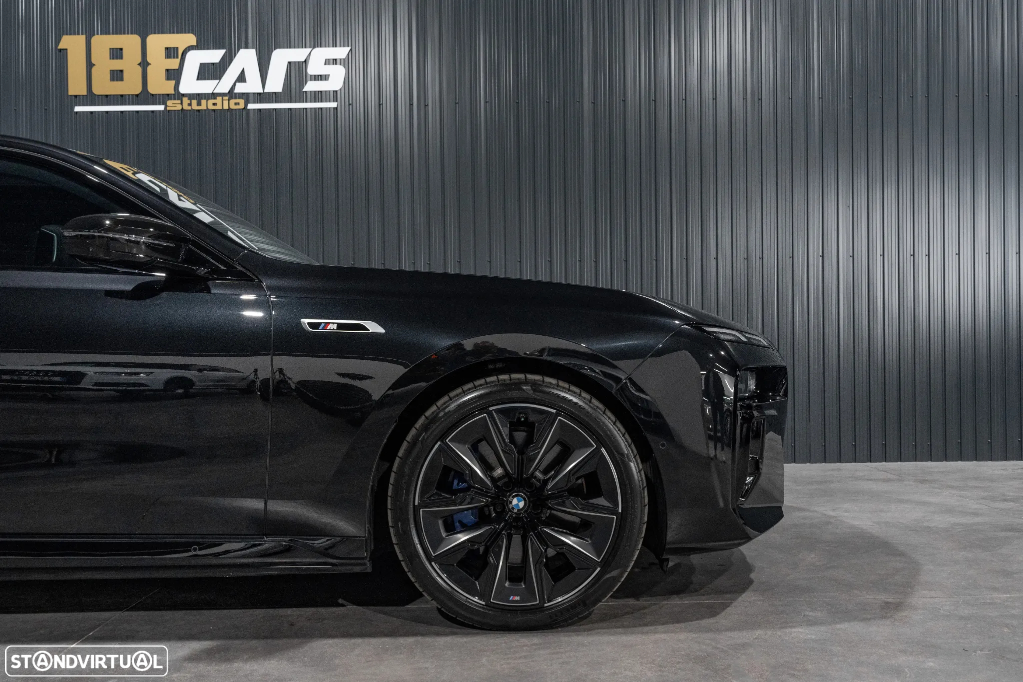 BMW 750 750e xDrive Pack Desportivo M - 49