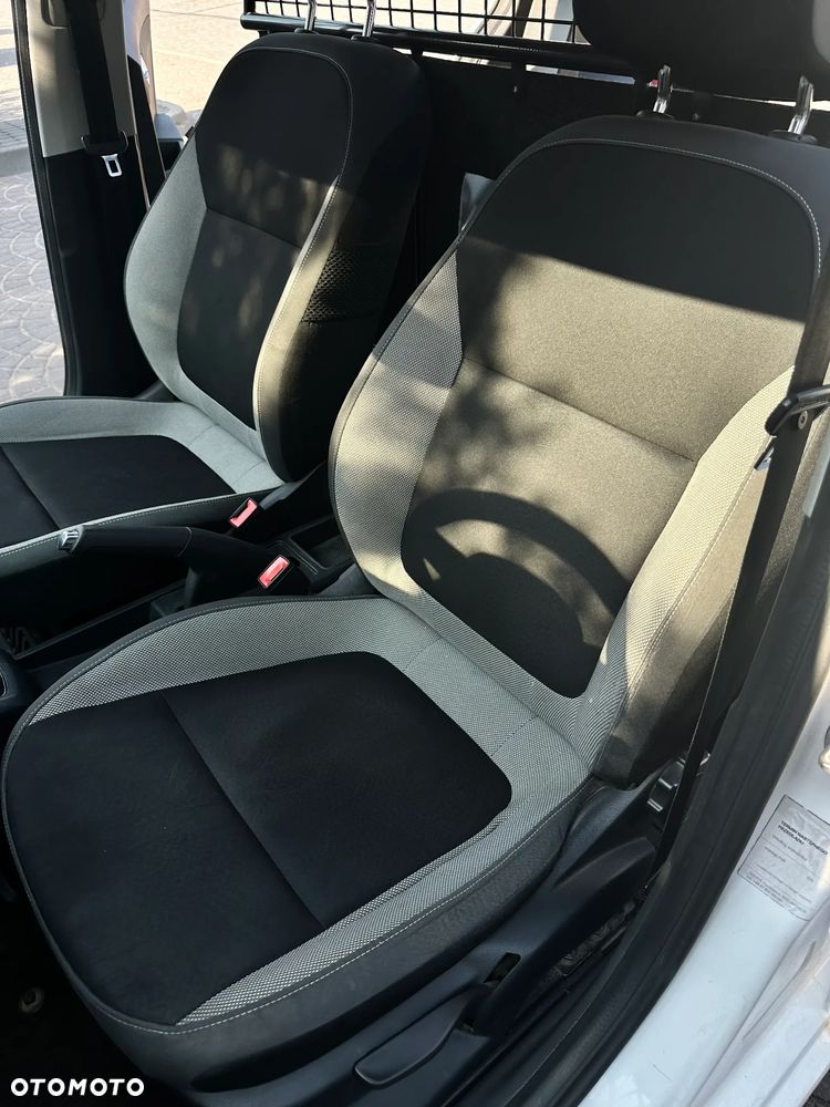 Skoda Fabia 1.0 Ambition - 18