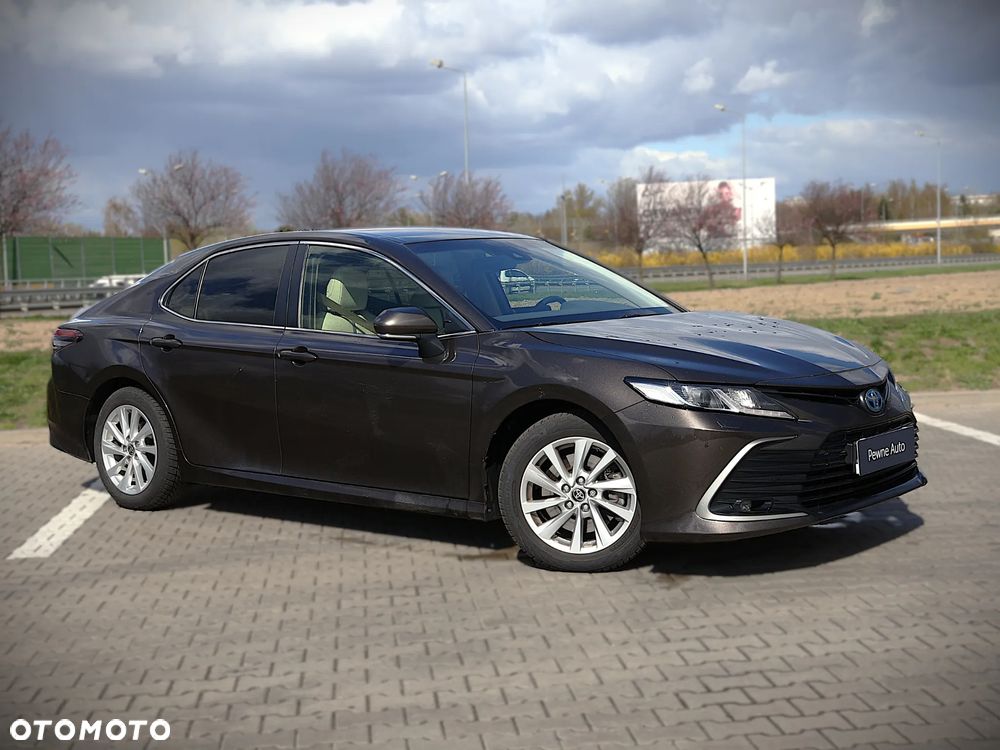 Toyota Camry 2.5 Hybrid Comfort CVT - 6