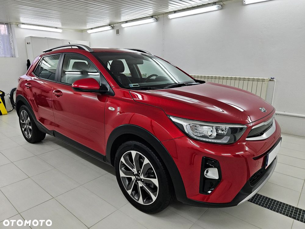 Kia Stonic 1.4 L - 16