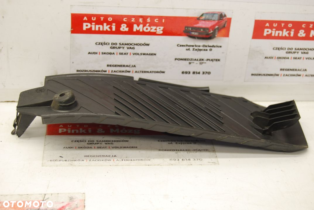 PODNÓŻEK STOPKA STOPNICA 8E1864777 AUDI A4 B7 B6 - 2