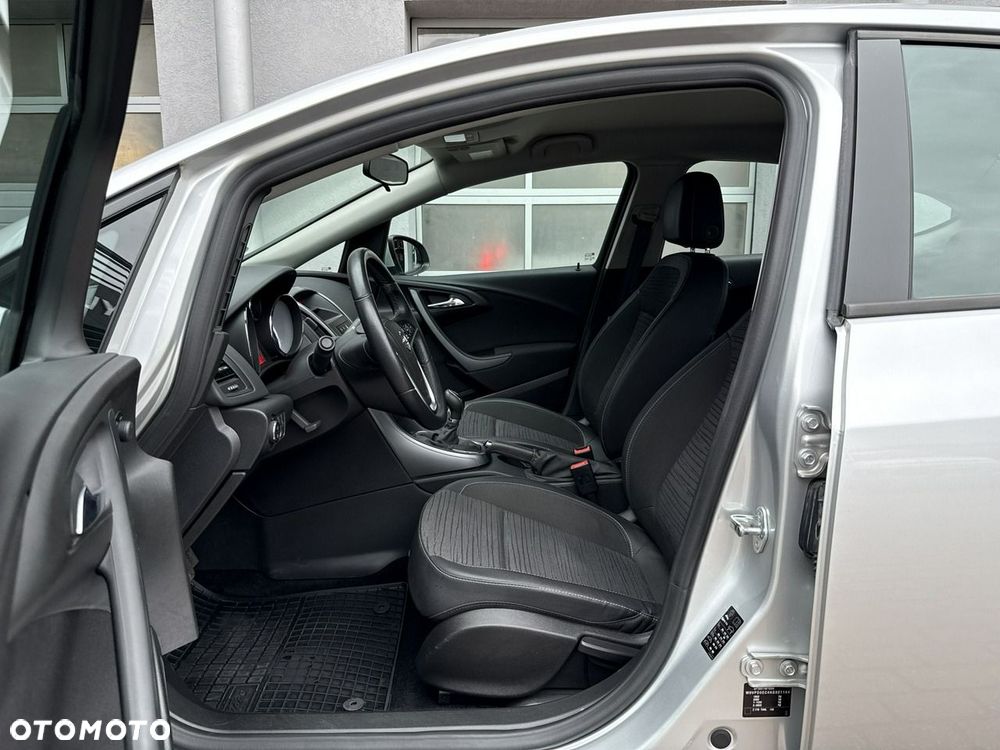 Opel Astra 1.4 T Active - 22