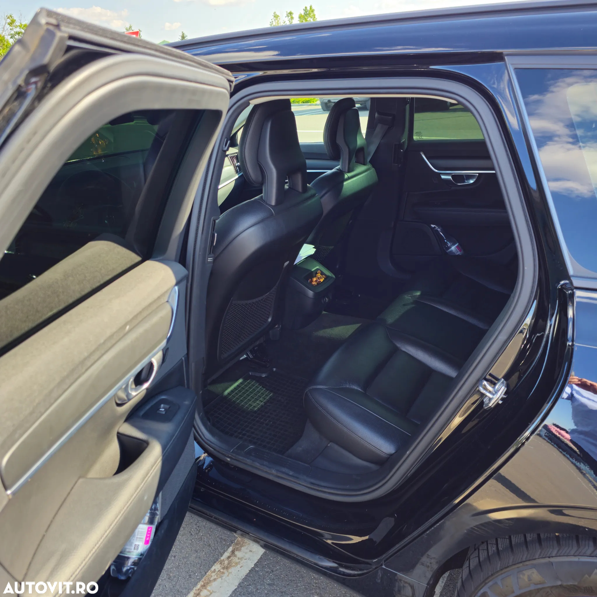 Volvo V90 D4 Momentum - 9
