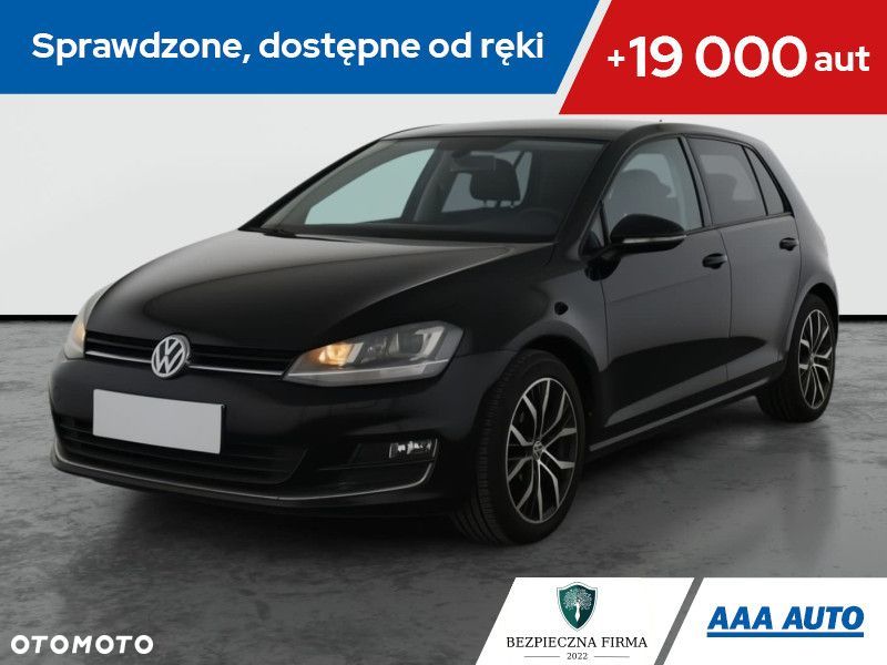 Volkswagen Golf - 2