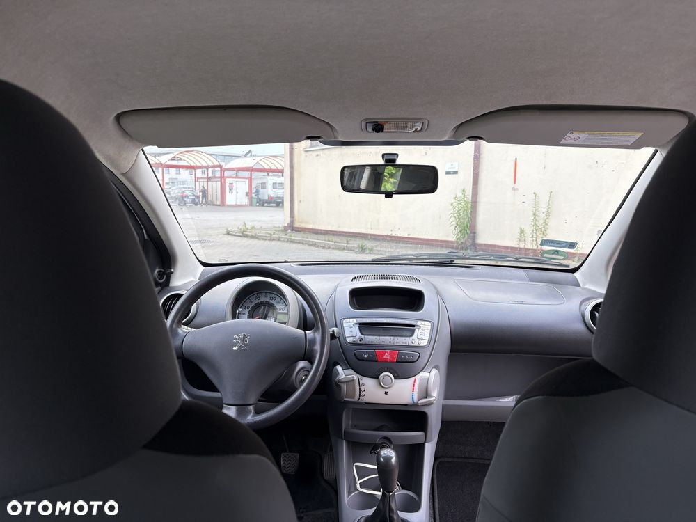 Peugeot 107 - 6
