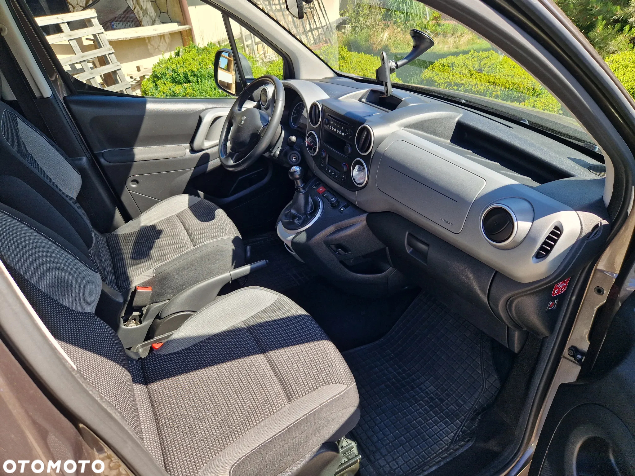 Peugeot Partner 1.6 BlueHDi Outdoor S&S - 6