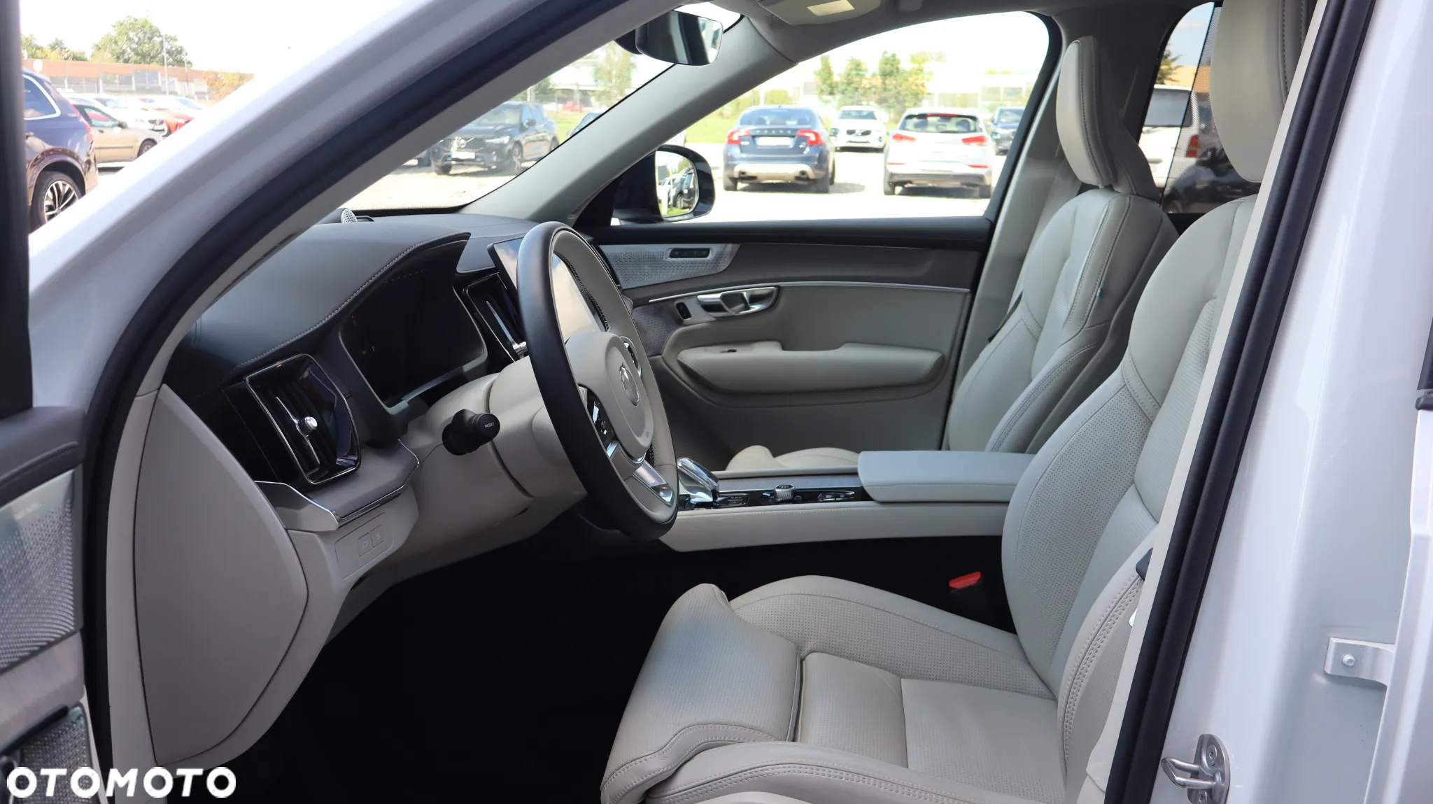 Volvo XC 90 T8 AWD Plug-In Hybrid Plus Dark 7os - 15