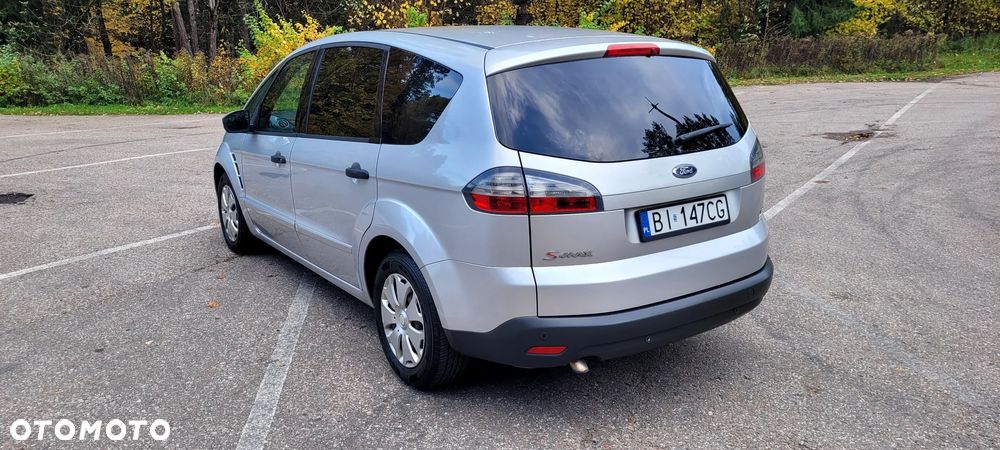 Ford S-Max - 4
