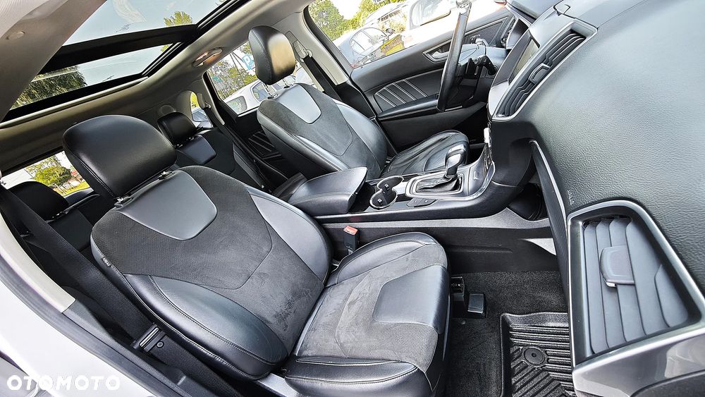 Ford Edge - 31