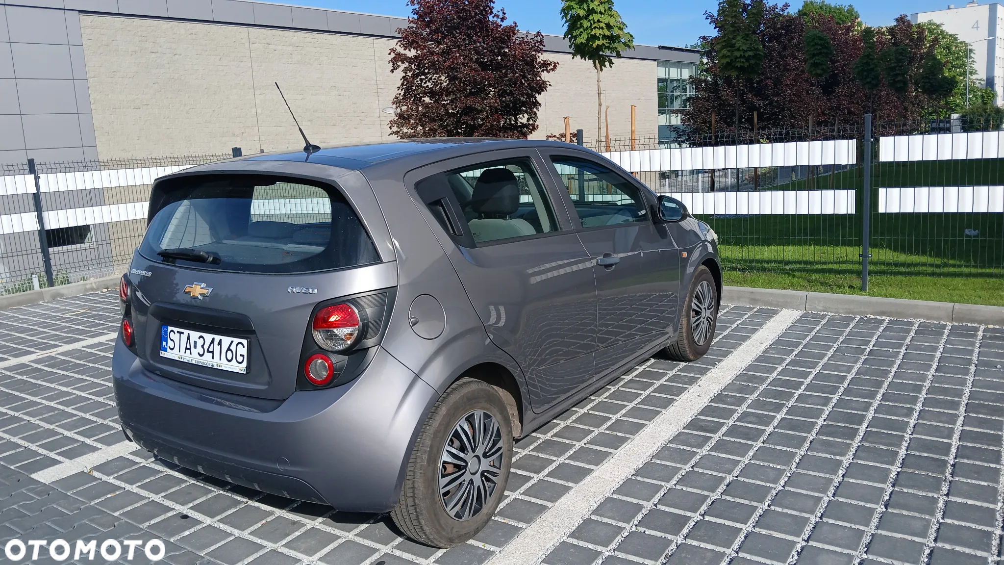 Chevrolet Aveo 1.2 LS+ - 10