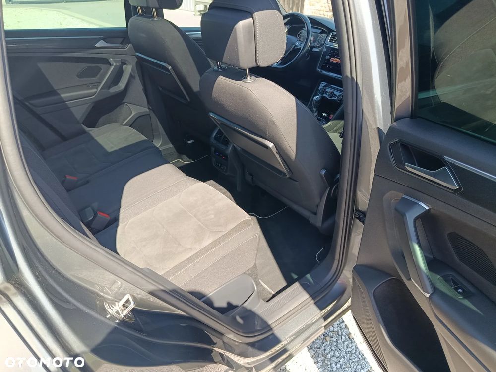 Volkswagen Tiguan 2.0 TDI SCR DSG R-Line - 22