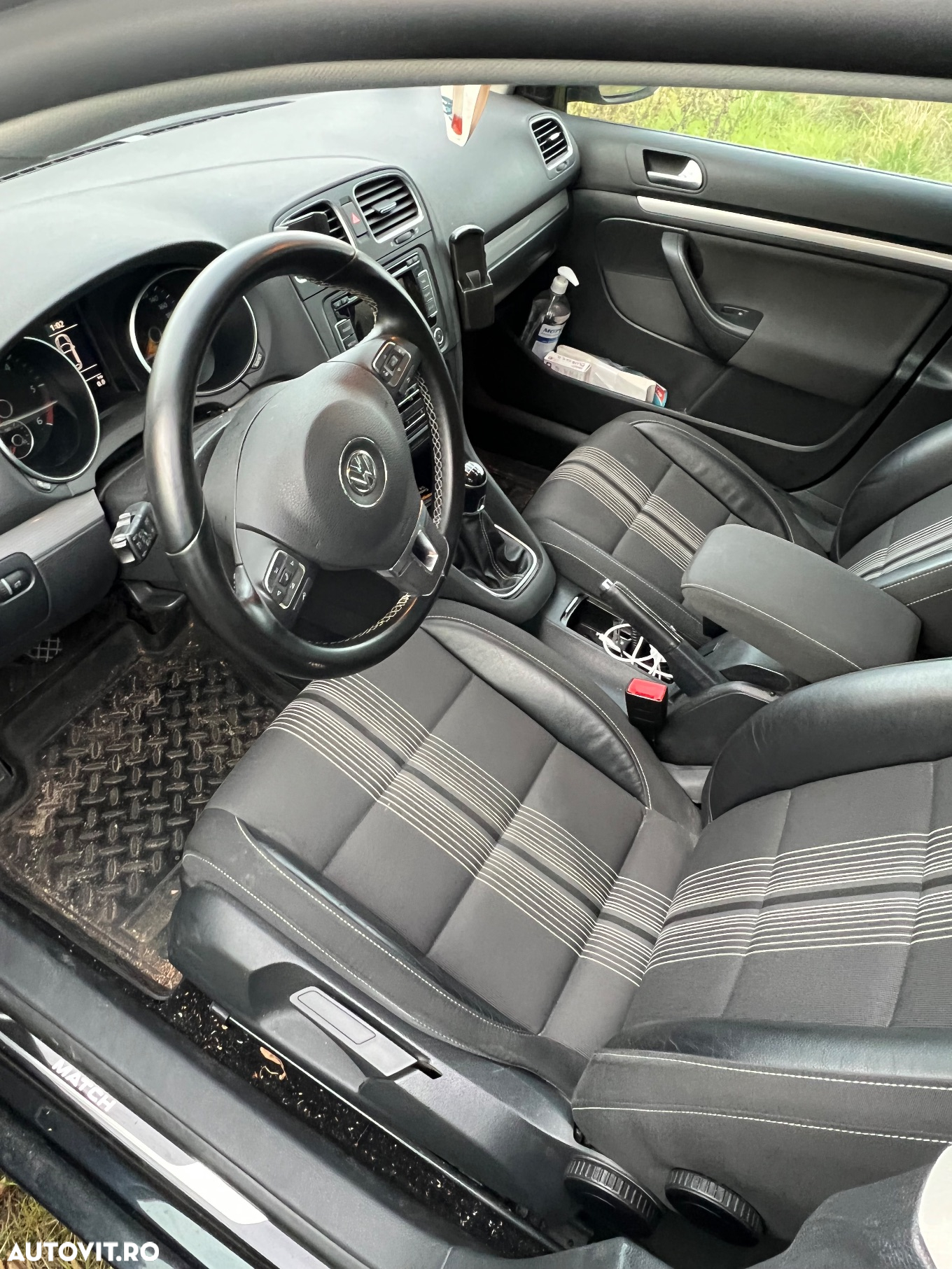 Volkswagen Golf Variant 2.0 TDI DPF MATCH - 9