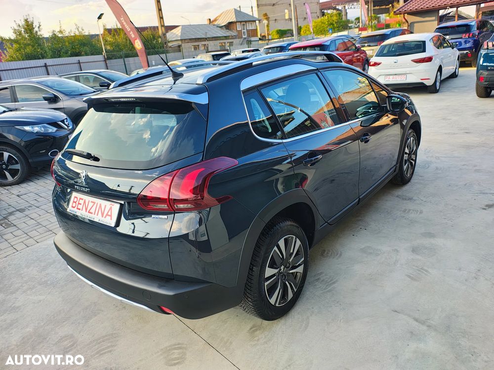 Peugeot 2008 PureTech 110 GPF Stop&Start EAT6 Allure - 4