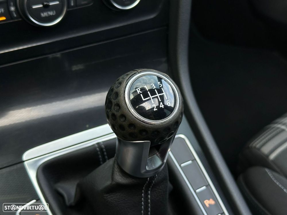 VW Golf GTD BlueMotion - 26