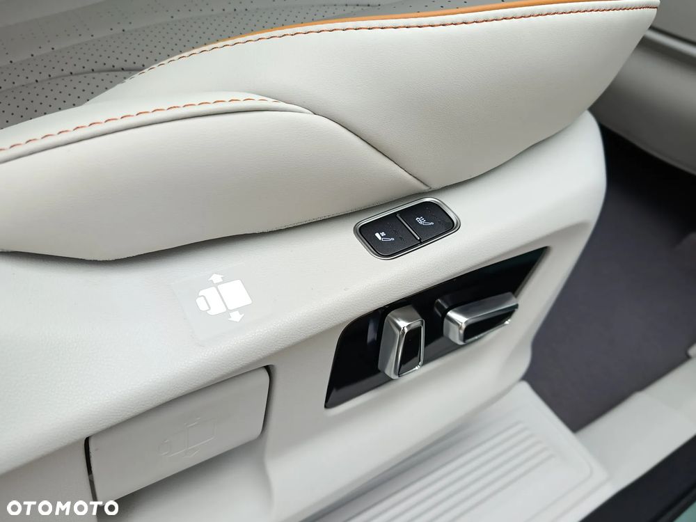 Forthing U Tour 1.5 DVVT GDI DCT - 24