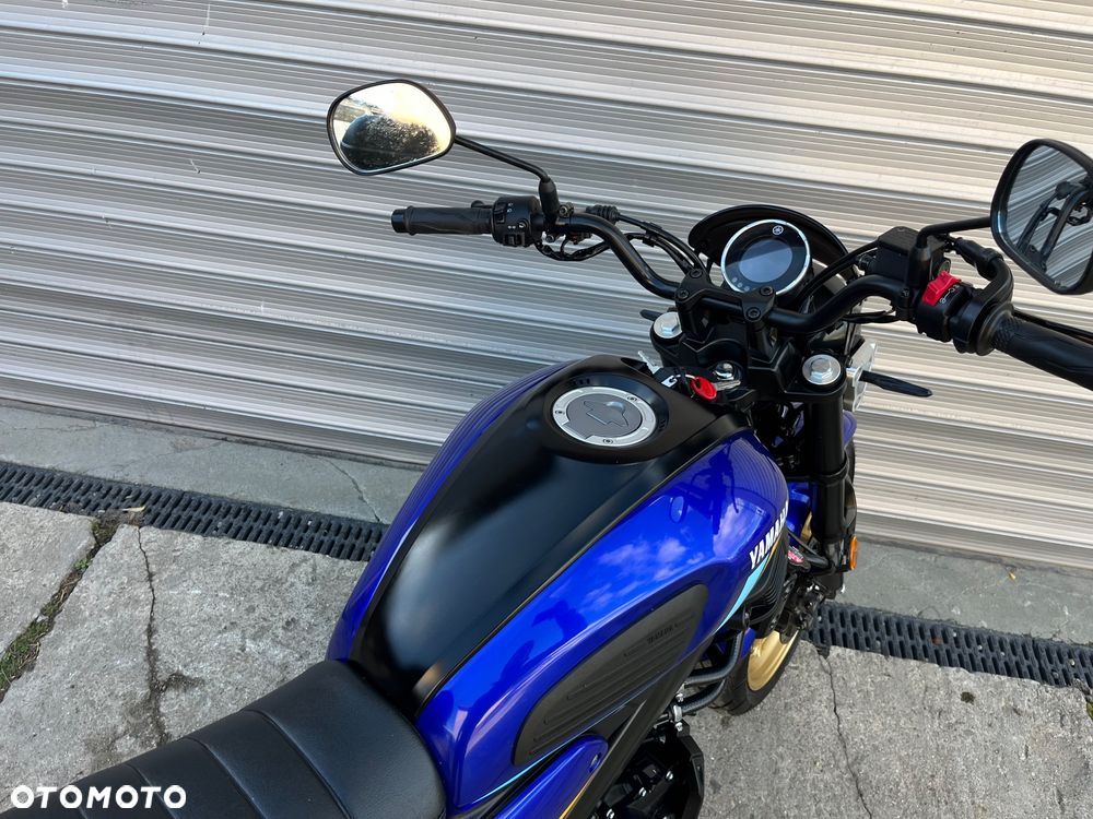 Yamaha XSR - 16