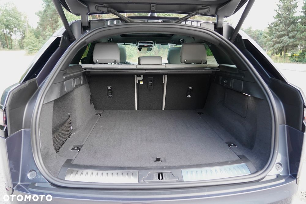 Land Rover Range Rover Velar P250 R-Dynamic SE - 14