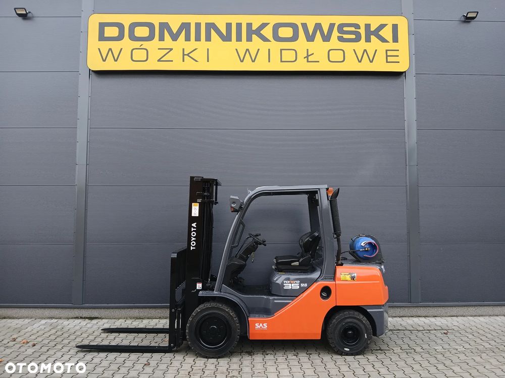 Toyota 02-8FGJF35 - 10